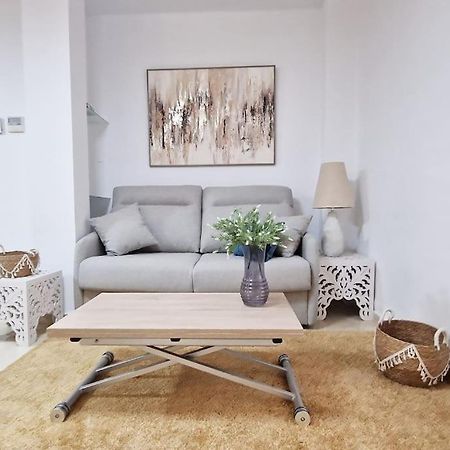 Precioso En Santa Cruz Lirio Bajo Apartment Seville Exterior photo