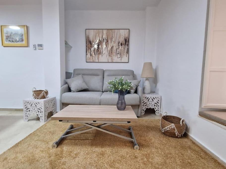 Precioso En Santa Cruz Lirio Bajo Apartment Seville Exterior photo